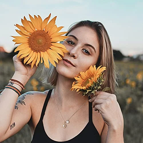 Sunflower Initial Necklace, Letter O, 14K gold plated